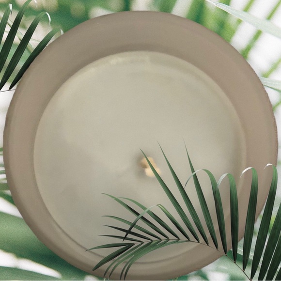 Eucalyptus Scented Soy Candle - Picture 4 of 4